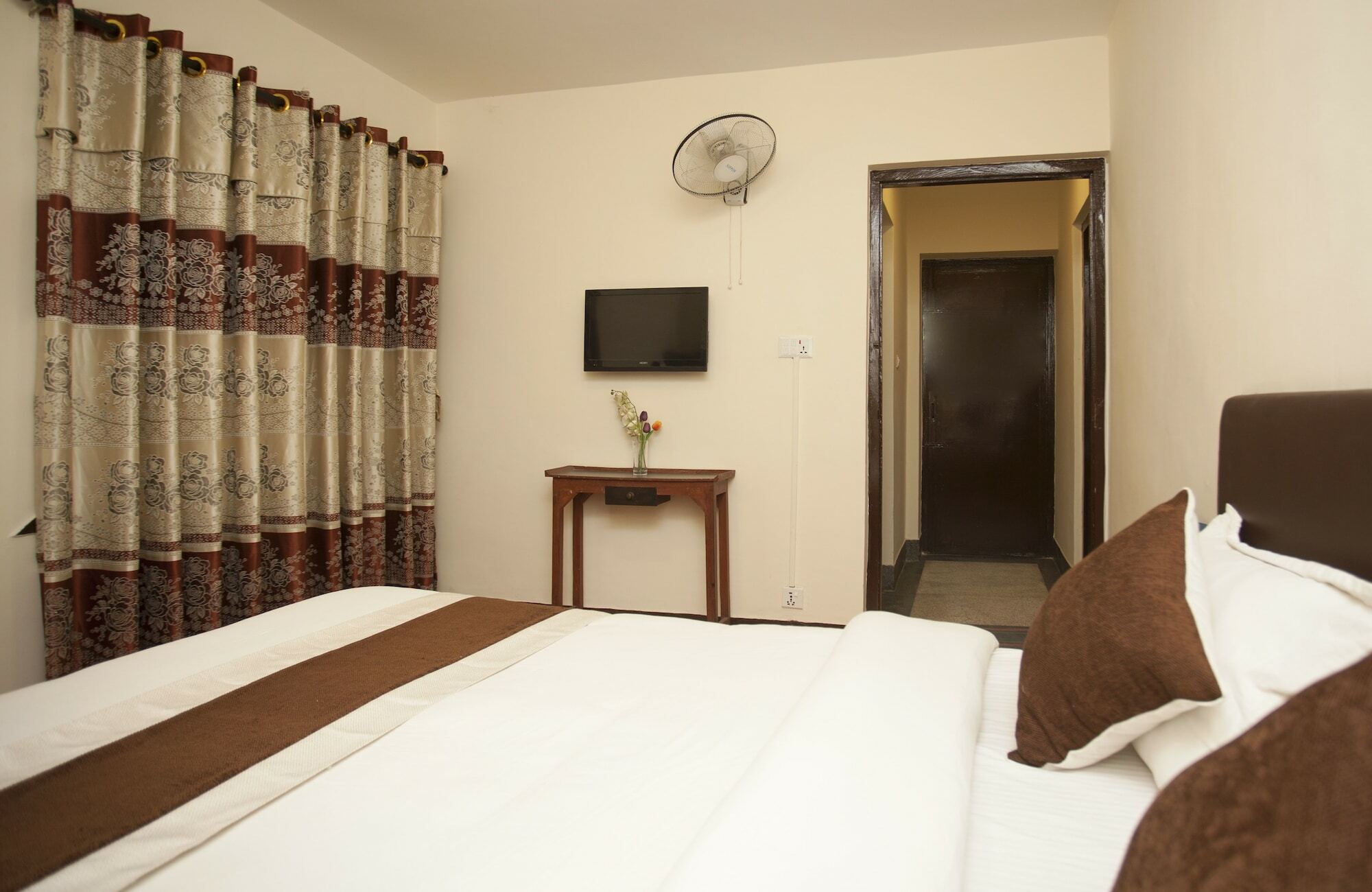 Tibet Peace Guest House Kathmandu Exterior foto
